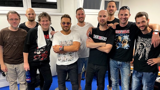 TEAM Revival Martin — No Name